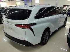 Toyota Sienna 2027 2.5L Hybrid AWD Premium Edition - ფოტო 3