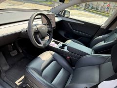 Tesla Model Y Rear-Wheel Drive - ფოტო 7
