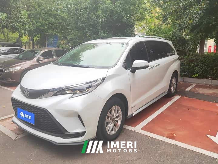 Geely Gravia 2.5L Hybrid Comfort Edition - ავტომობილი ჩინეთიდან