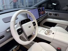 Li Auto i6 2025 Two-Wheel Drive Standard - ფოტო 14