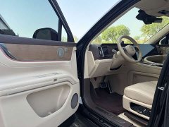 AITO M9 Extended Range Ultra 42kWh 6-Seater - ფოტო 2