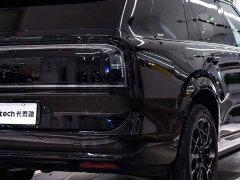 Zeekr Geely Zeekr 9X 2025 Obsidian Black 70kWh Six-Seater - ფოტო 11