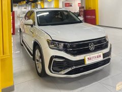 Volkswagen Tharu Taos X 330TSI FWD Luxury Smart Connected Edition - фото 3