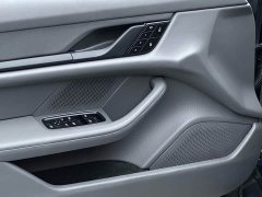 Porsche 2022 Taycan 4 Cross Turismo - ფოტო 11
