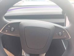 Tesla Model Y L 2025 Long Range All-Wheel Drive - ფოტო 7