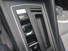Volkswagen Golf Facelift 300TSI R-Line - ფოტო 15