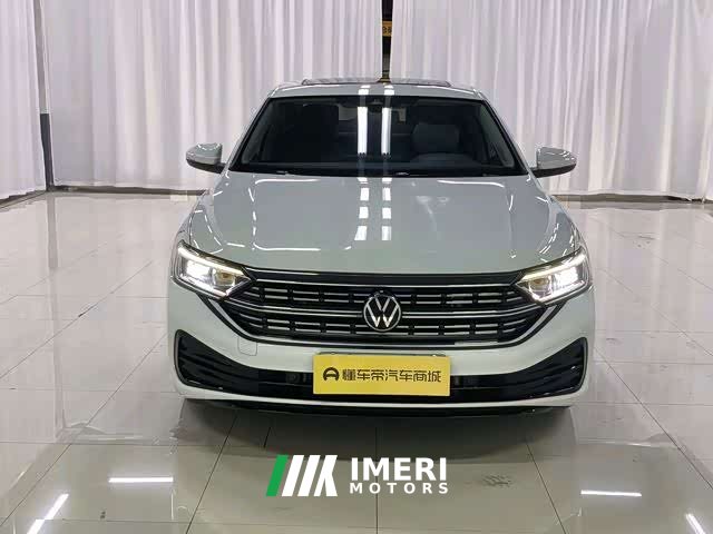 Volkswagen Sagitar 300TSI DSG Excellence Edition - ავტომობილი ჩინეთიდან