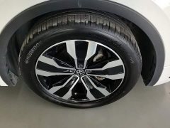 Volkswagen Tiguan L 2023 Facelift 330TSI Automatic FWD R-Line Comfort Edition - ფოტო 5