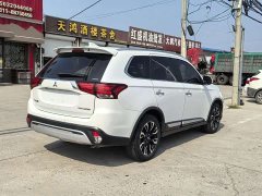 Mitsubishi Outlander 2.4L AWD Enjoy Edition 5-Seater - ფოტო 4