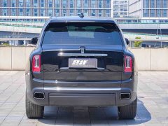 Rolls-Royce Cullinan Five-Seater - ფოტო 6