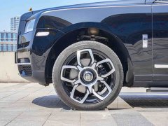 Rolls-Royce Cullinan Five-Seater - ფოტო 8