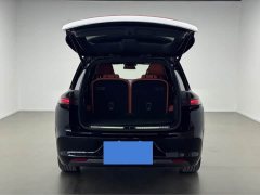 Li Auto L8 Max - ფოტო 11