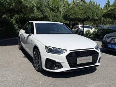 Audi A4L 40 TFSI quattro Luxury Dynamic - ფოტო 2