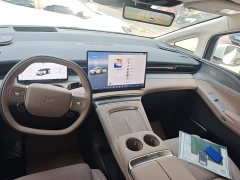 Xpeng X9 Extended Range 1602 Max - ფოტო 11