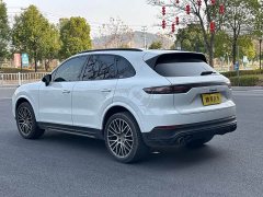Porsche Cayenne 3.0T Platinum Edition - ფოტო 17