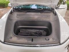Tesla Model Y Rear-Wheel Drive Launch Edition - ფოტო 10