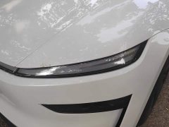 Tesla Model Y Rear-Wheel Drive Launch Edition - ფოტო 5
