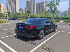 Nissan Teana 2.0L XL Comfort - photo 9
