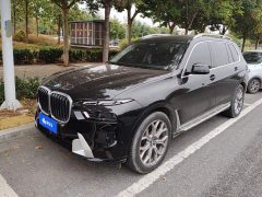 BMW X7 xDrive40i Premier Luxury Package - ფოტო 1