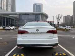 Volkswagen Bora 200TSI DSG Comfort Pro - ფოტო 8