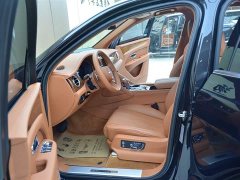 Bentley Bentayga 4.0T V8 - ფოტო 4