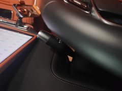 Li Auto L7 Pro - ფოტო 16