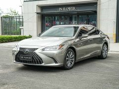 Lexus ES 2022 200 Excellence Edition - ფოტო 1