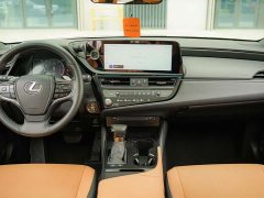 Lexus ES 2022 200 Excellence Edition - ფოტო 16