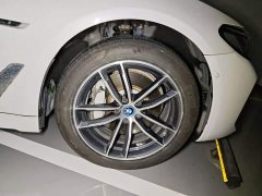 BMW 5 Series New Energy Facelift 535Le M Sport Package - ფოტო 8