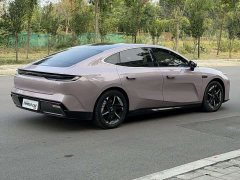 Geely Galaxy E8 550km Rear-Wheel Drive Pro - ფოტო 6