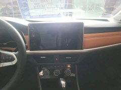 Volkswagen Bora 200TSI DSG Comfort Pro - ფოტო 13
