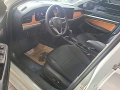 Volkswagen Bora 200TSI DSG Comfort Pro - ფოტო 9