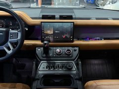 Land Rover Defender 2023 Facelift 110 3.0T P400 Dark Edition - ფოტო 10