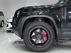 Land Rover Defender 2023 Facelift 110 3.0T P400 Dark Edition - ფოტო 15