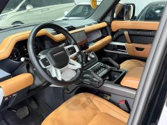 Land Rover Defender 2023 Facelift 110 3.0T P400 Dark Edition - ფოტო 5