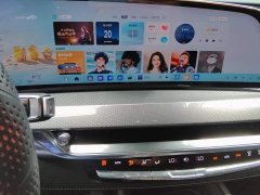 Cadillac XT5 2.0T Luxury - ფოტო 13