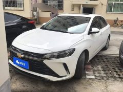 Chevrolet Cruze 1.5L Dual-Clutch Deluxe Edition - ფოტო 1