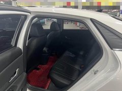 Hyundai Elantra 2022 1.5L CVT Luxury - ფოტო 8