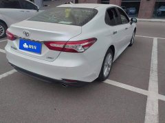 Toyota Camry 2021 2.0G Luxury - ფოტო 3