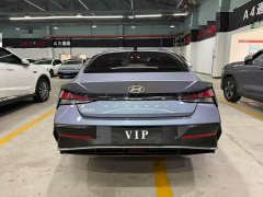 Hyundai Elantra 1.5L CVT GLX Elite - ფოტო 10