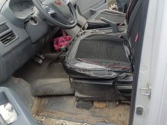 Wuling Yangguang 2024 300km Comfort Passenger Van 60kW - ფოტო 9