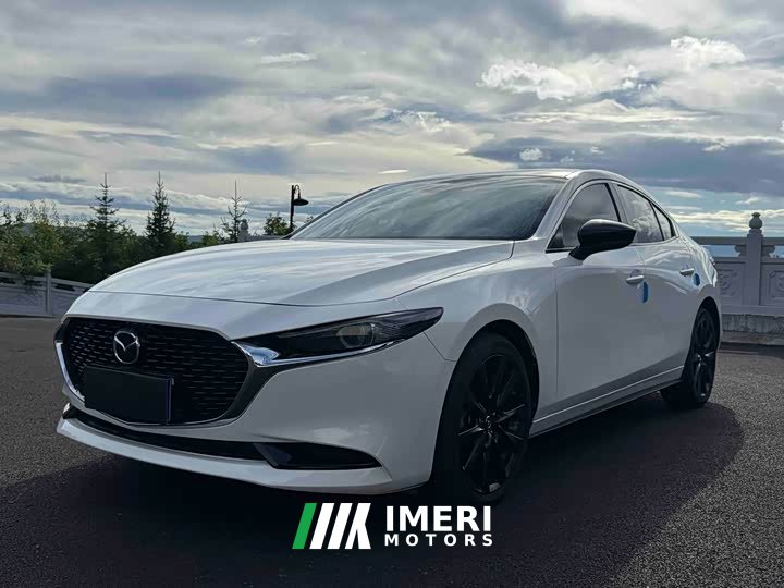 Mazda3 Axela 2.0L Automatic Wisdom Black Obsidian Edition - ავტომობილი ჩინეთიდან