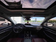 Mazda3 Axela 2.0L Automatic Wisdom Black Obsidian Edition - ფოტო 17