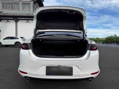 Mazda3 Axela 2.0L Automatic Wisdom Black Obsidian Edition - ფოტო 20