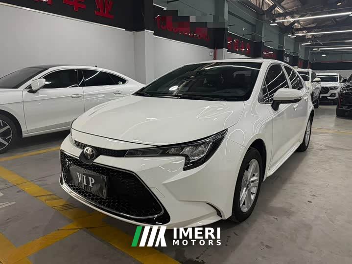 Toyota Corolla 1.8L CVT Luxury