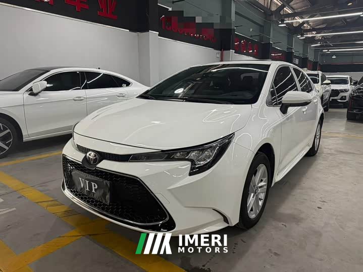 Toyota Corolla 1.8L CVT Luxury