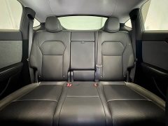Tesla Model Y Rear-Wheel Drive - ფოტო 9