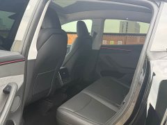 Tesla Model Y Rear-Wheel Drive - ფოტო 5