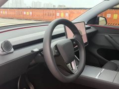 Tesla Model Y Rear-Wheel Drive - ფოტო 7