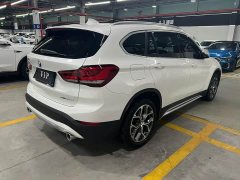 BMW X1 2022 sDrive20Li Fashion - ფოტო 4
